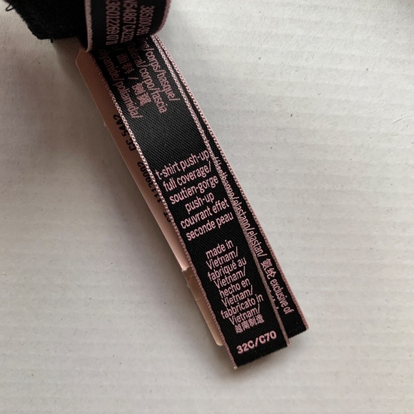 NWT Victoria's Secret T-Shirt Push Up Full Coverage Bra in Black- 32C - Picture 7 of 9